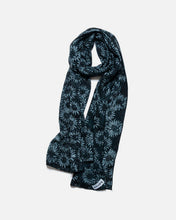 画像をギャラリービューアに読み込む, Smokey Flower Stole