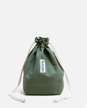 画像をギャラリービューアに読み込む, Ripstop x Nylon Reversible Kinchaku Bag "Olive/Black"