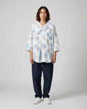 画像をギャラリービューアに読み込む, Pineapple Dabo Shirts